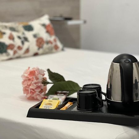 Hostal Rias Bajas Madrid Buitenkant foto
