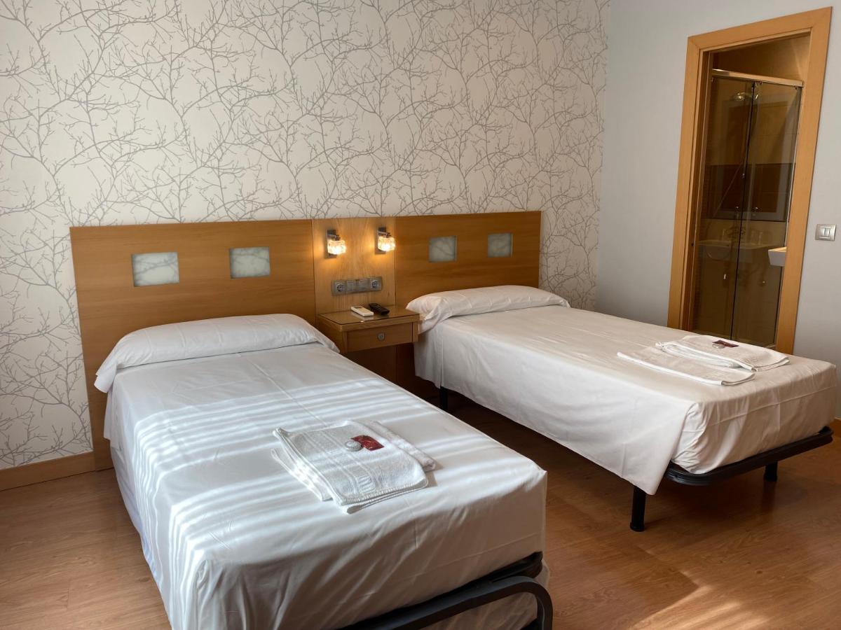 Hostal Rias Bajas Madrid Buitenkant foto