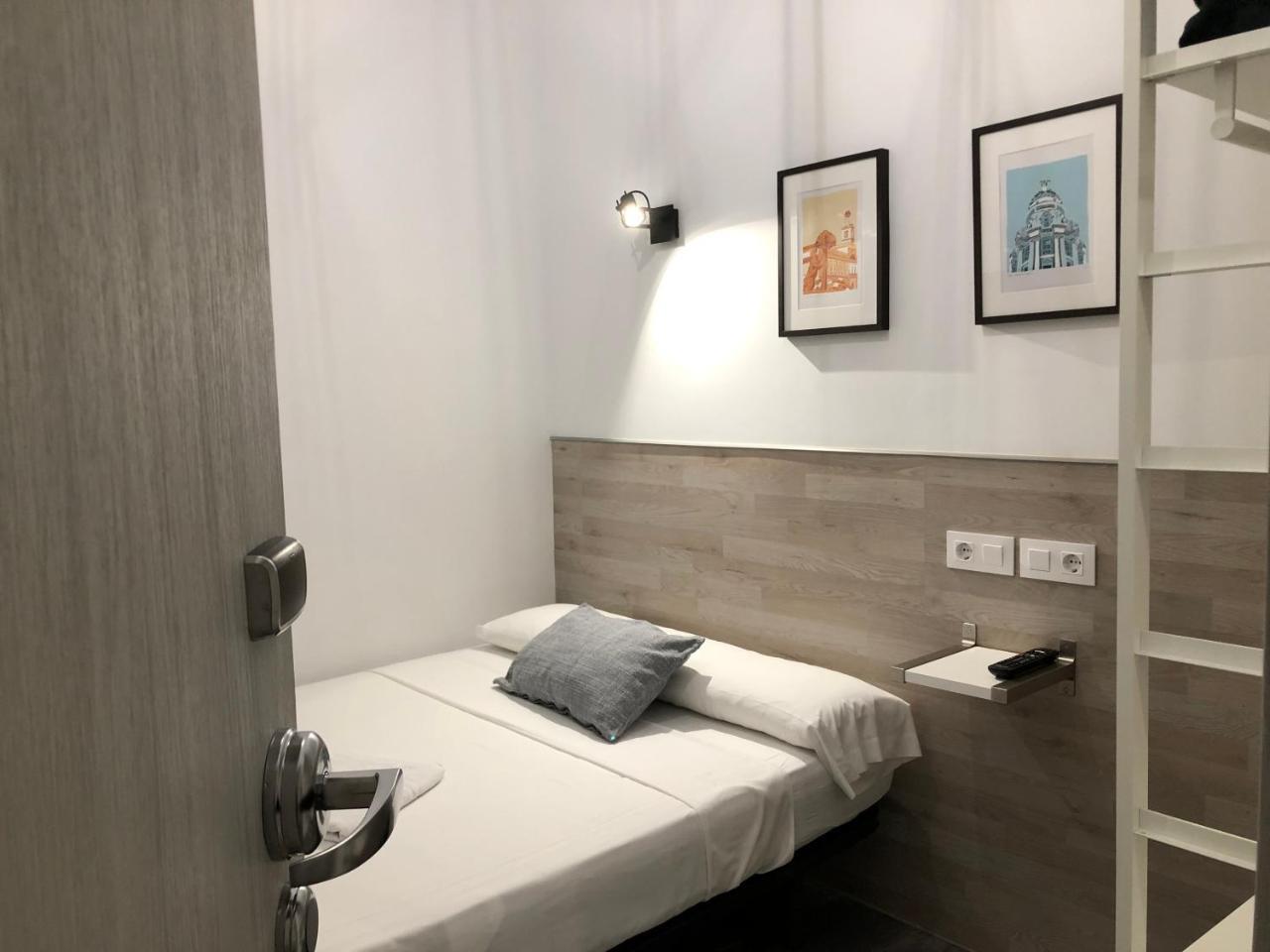 Hostal Rias Bajas Madrid Buitenkant foto