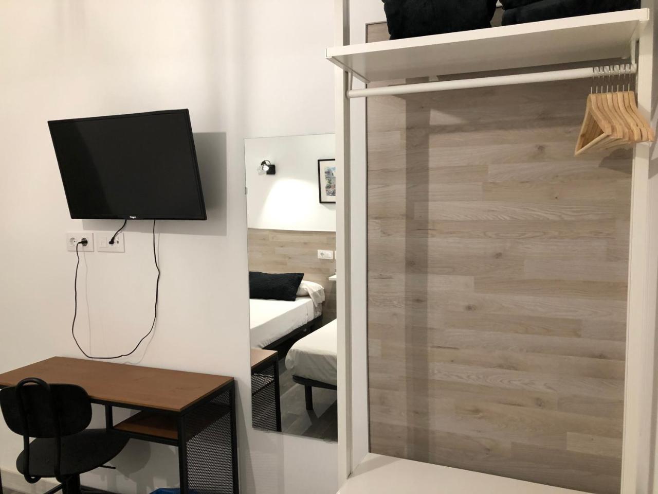 Hostal Rias Bajas Madrid Buitenkant foto